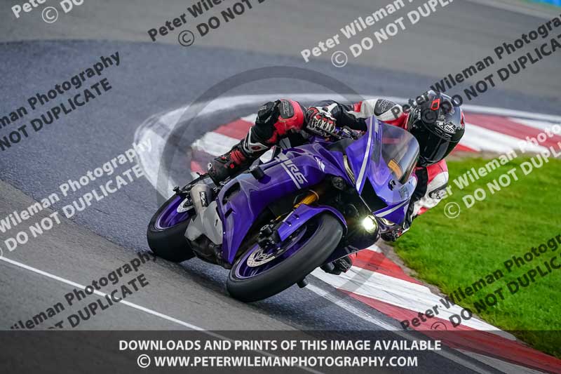 donington no limits trackday;donington park photographs;donington trackday photographs;no limits trackdays;peter wileman photography;trackday digital images;trackday photos